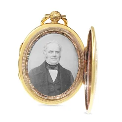 9ct Front and Back Yellow Gold Antique Engraved Double Sided Locket - Dated 1854