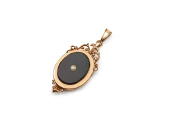 9ct Rose Gold Antique Onyx and Pearl Pendant