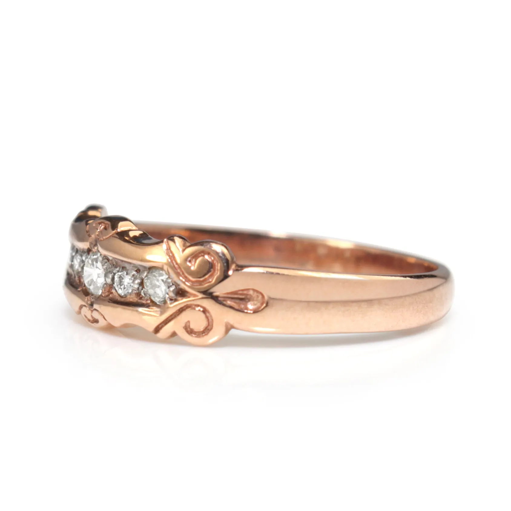 9ct Rose Gold Vintage Style Diamond Band