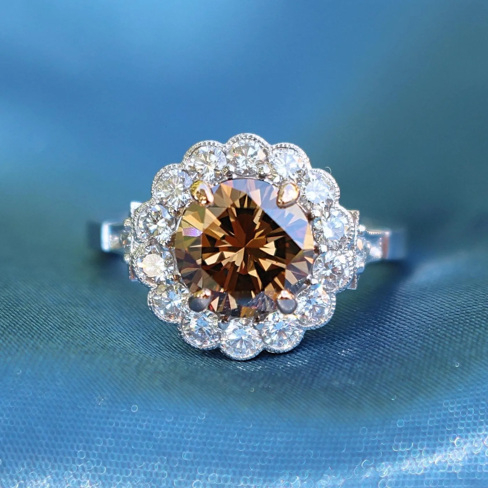 18ct White and Rose Gold Champagne Diamond Daisy Ring