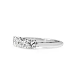 14ct White Gold 5 Stone Diamond Ring