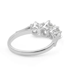 18ct White Gold 3 Stone Diamond Ring