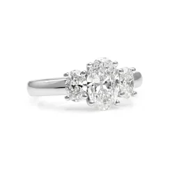 18ct White Gold 3 Stone Oval Diamond Ring