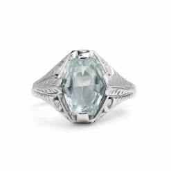 18ct White Gold Art Deco Aquamarine Ring