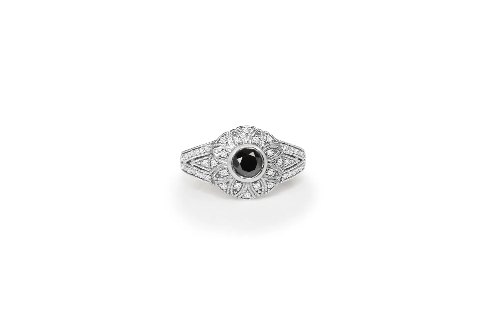 18ct White Gold Black and White Diamond Cluster Ring