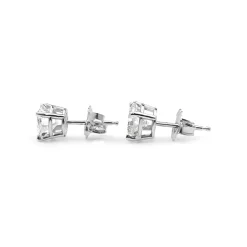 18ct White Gold 1.60ct Diamond Stud Earrings