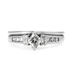 14ct White Gold Diamond Ring Set