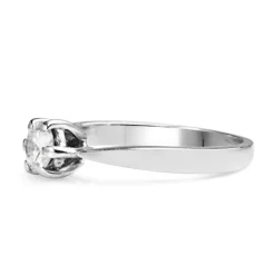 18ct White Gold Diamond Solitaire Ring