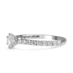 18ct White Gold Diamond Solitaire Ring