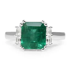 18ct White Gold Emerald and Diamond Ring