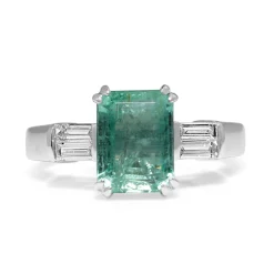18ct White Gold Emerald and Baguette Diamond Ring