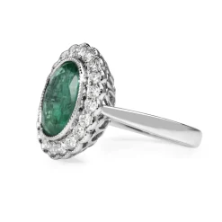 18ct White Gold Emerald and Diamond Daisy Ring
