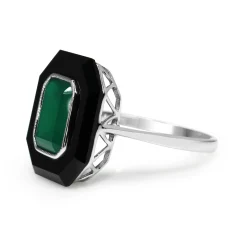 9ct White Gold Onyx and Green Agate Deco Style Ring