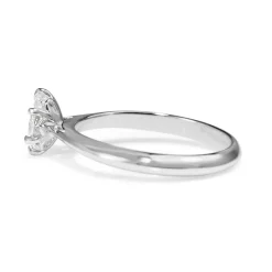 18ct White Gold Oval Diamond Solitaire Ring
