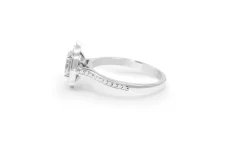 18ct White Gold Oval Vintage Style Halo Ring