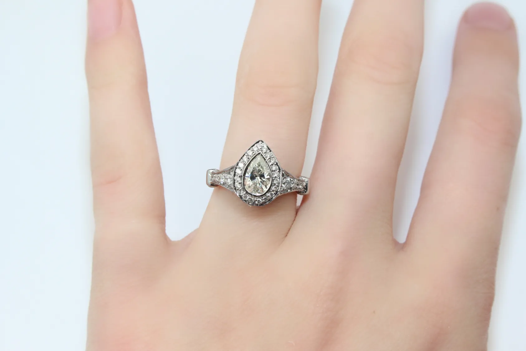 14ct White Gold Pear Shaped Cluster Ring