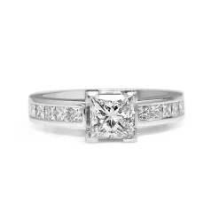 18ct White Gold Princess Cut Diamond Ring