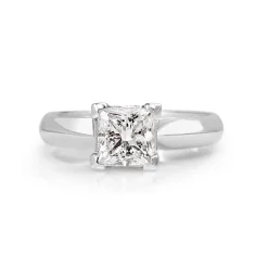 18ct White Gold Princess Cut Diamond Solitaire Ring