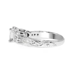 18ct White Gold Princess Cut Diamond Ring