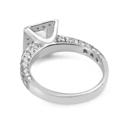 18ct White Gold Princess Cut Diamond Halo Ring