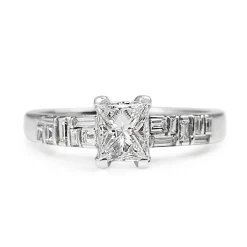 18ct White Gold Radiant and Baguette Diamond Solitaire Ring
