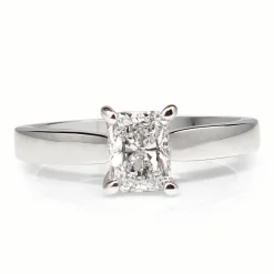 18ct White Gold Radiant Cut Diamond Solitaire