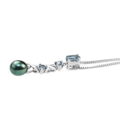 10ct White Gold Topaz and Fresh Water Pearl Necklace