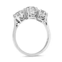 18ct White Gold Victorian Style 3 Stone Diamond Ring