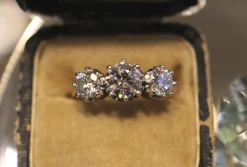 18ct White Gold Victorian Style 3 Stone Diamond Ring