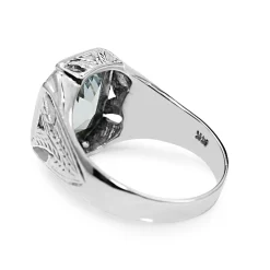 14ct White Gold Vintage Aquamarine Ring