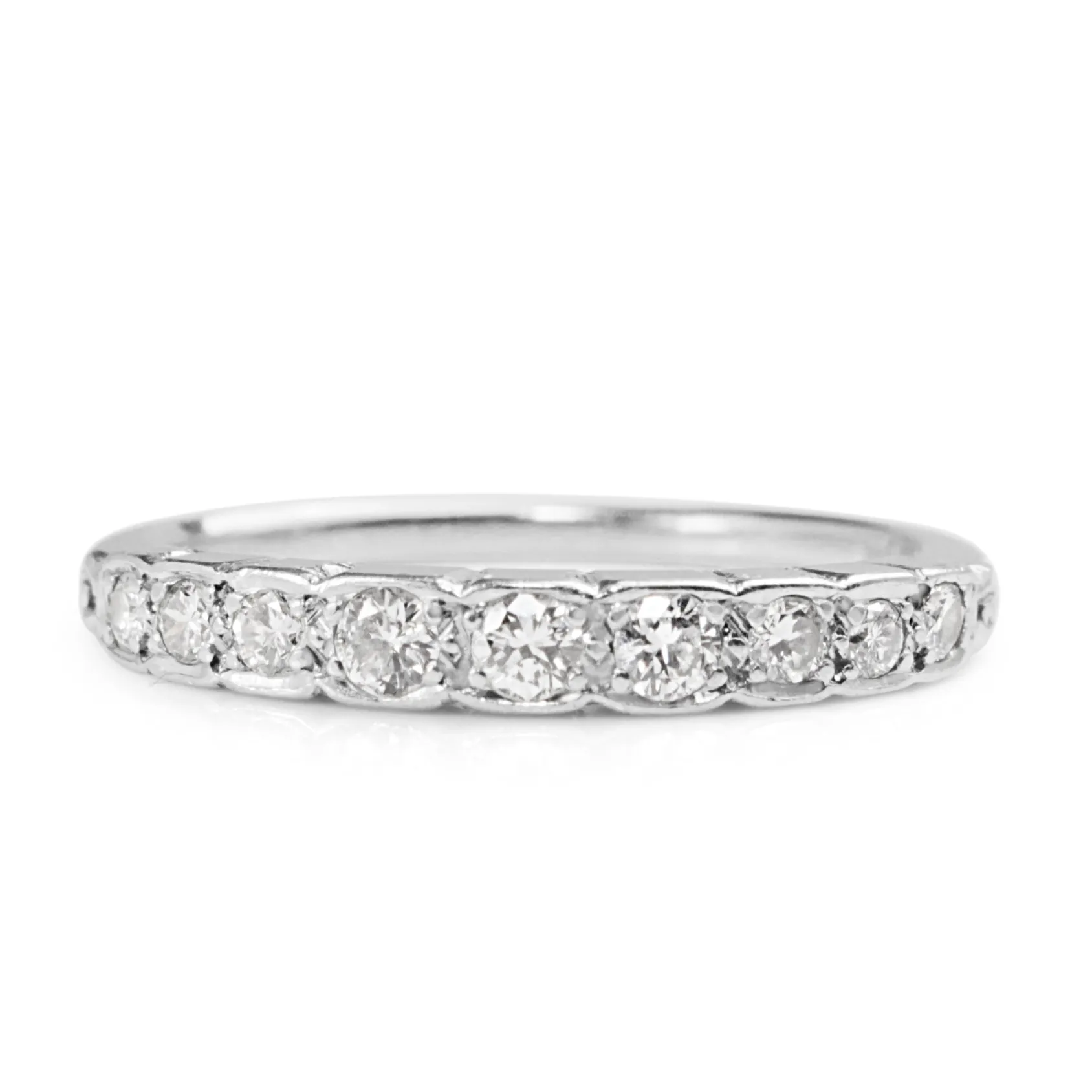 18ct White Gold Vintage Diamond Band Ring