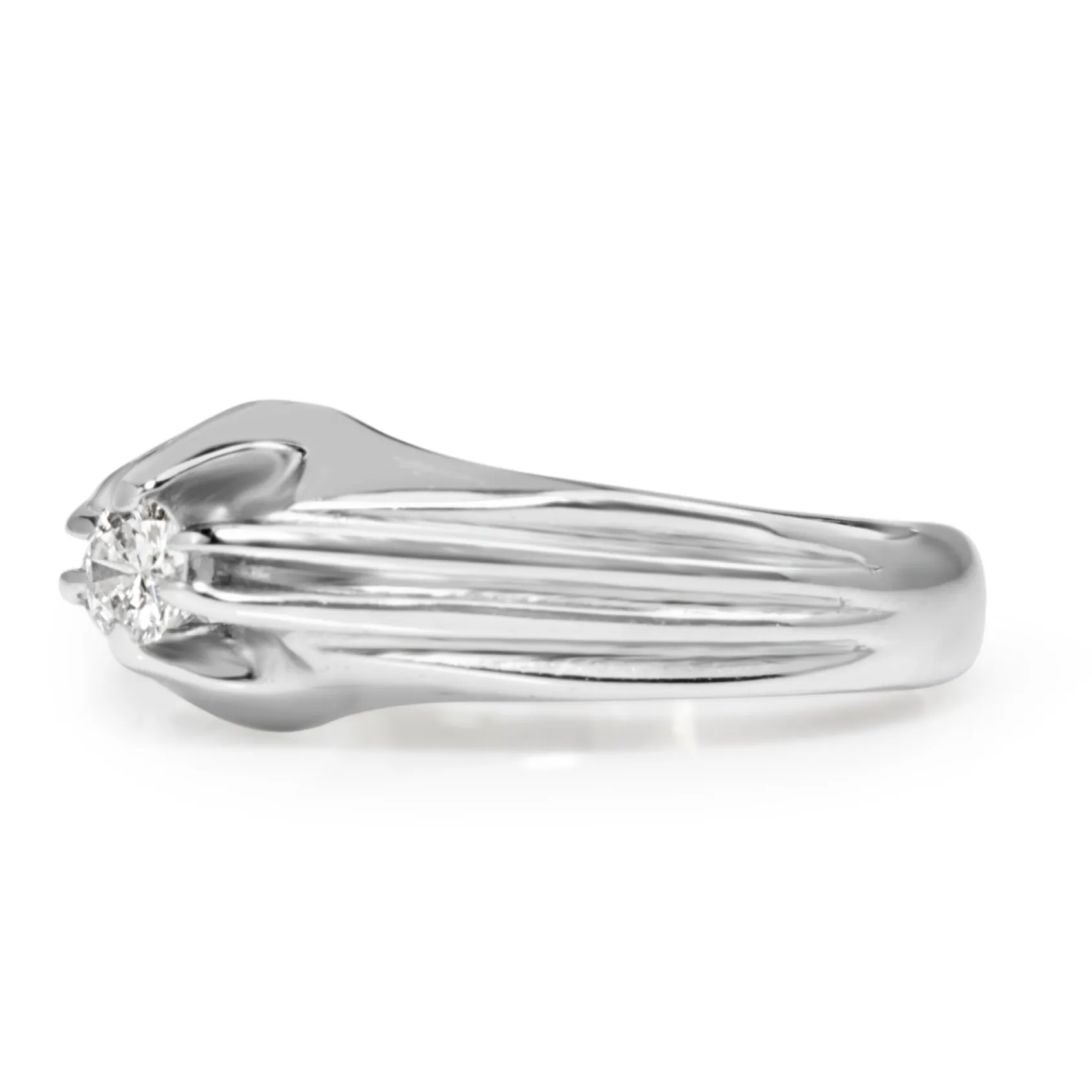 14ct White Gold Vintage Diamond Ring