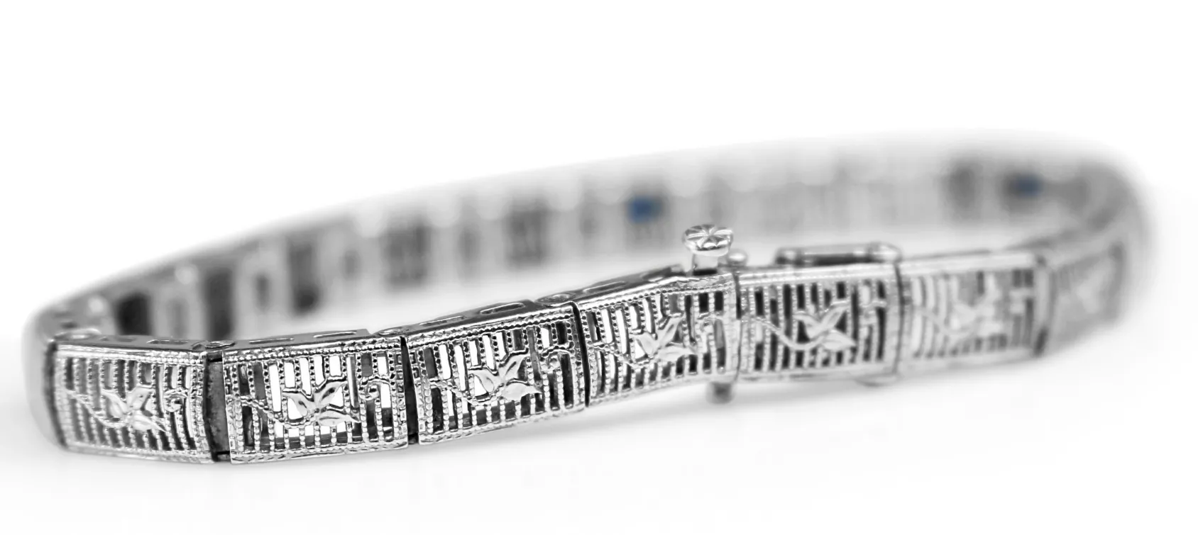 10ct White Gold Vintage Filigree Synthetic Sapphire Bracelet