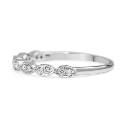 18ct White Gold Vintage Style Diamond Band