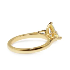 18ct Yellow Gold 3 Stone Pear Diamond Ring