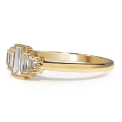 18ct Yellow Gold Baguette Diamond 5 Stone Ring