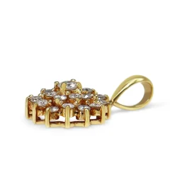 18ct Yellow Gold Diamond Cluster Pendant