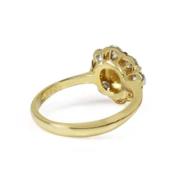 18ct Yellow Gold Diamond Daisy Ring