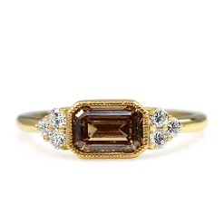 18ct Yellow Gold East West Champagne Diamond Ring
