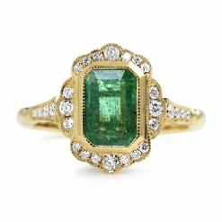18ct Yellow Gold Emerald and Diamond Halo Vintage Style Ring