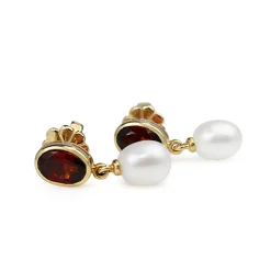 9ct Yellow Gold Garnet and Pearl Earrings