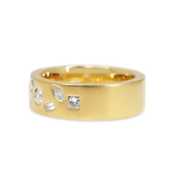 18ct Yellow Gold Mixed Shape Diamond Matte Finished Band