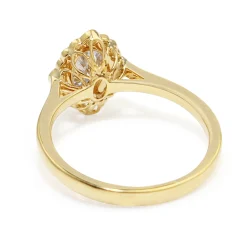 18ct Yellow Gold Oval Halo Diamond Ring