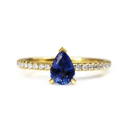 18ct Yellow Gold Pear Sapphire Solitaire Diamond Ring
