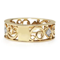 9ct Yellow Gold Swirl Diamond Ring