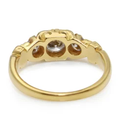 18ct Yellow Gold Vintage 3 Stone Diamond Ring