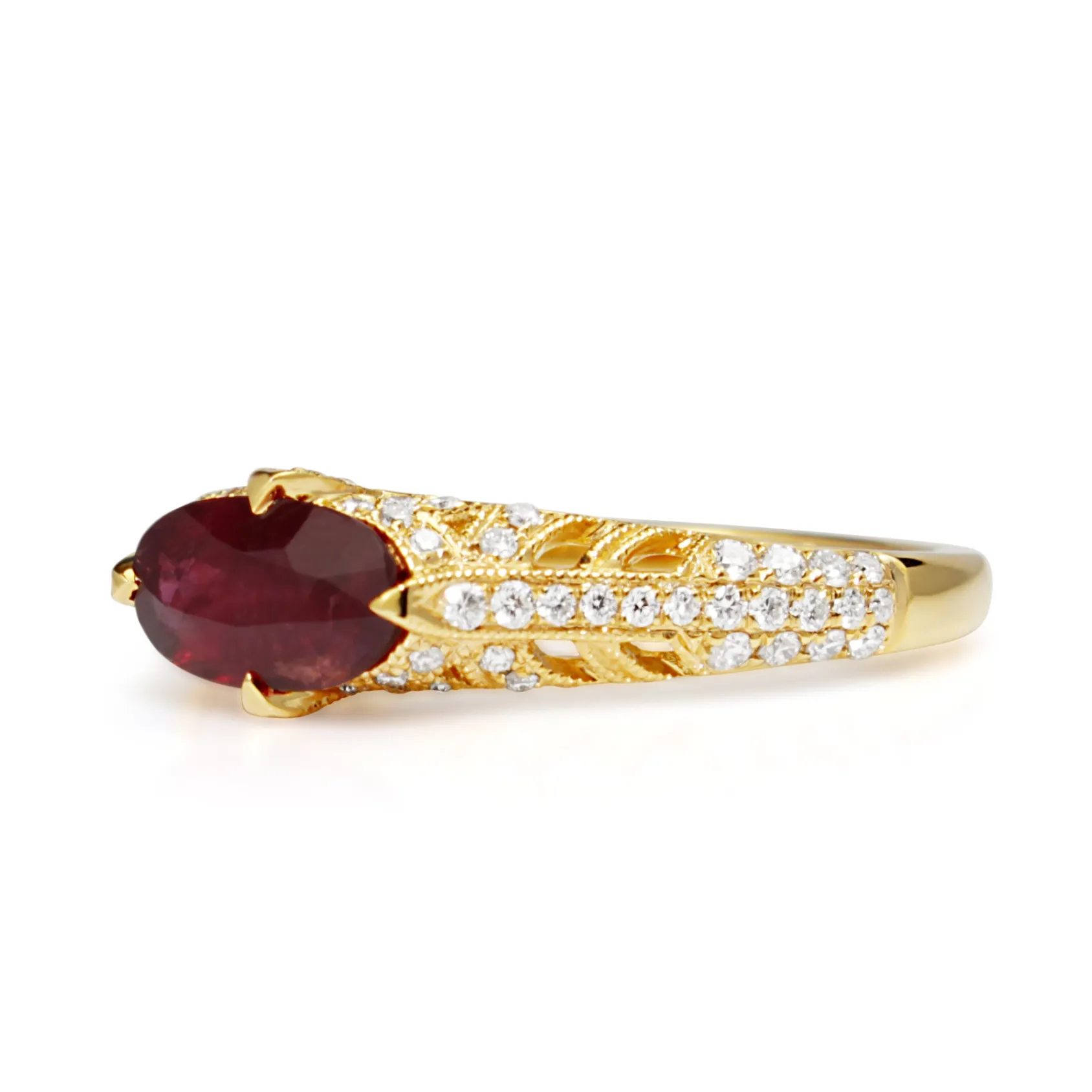 18ct Yellow Gold Vintage Style Ruby and Diamond Ring