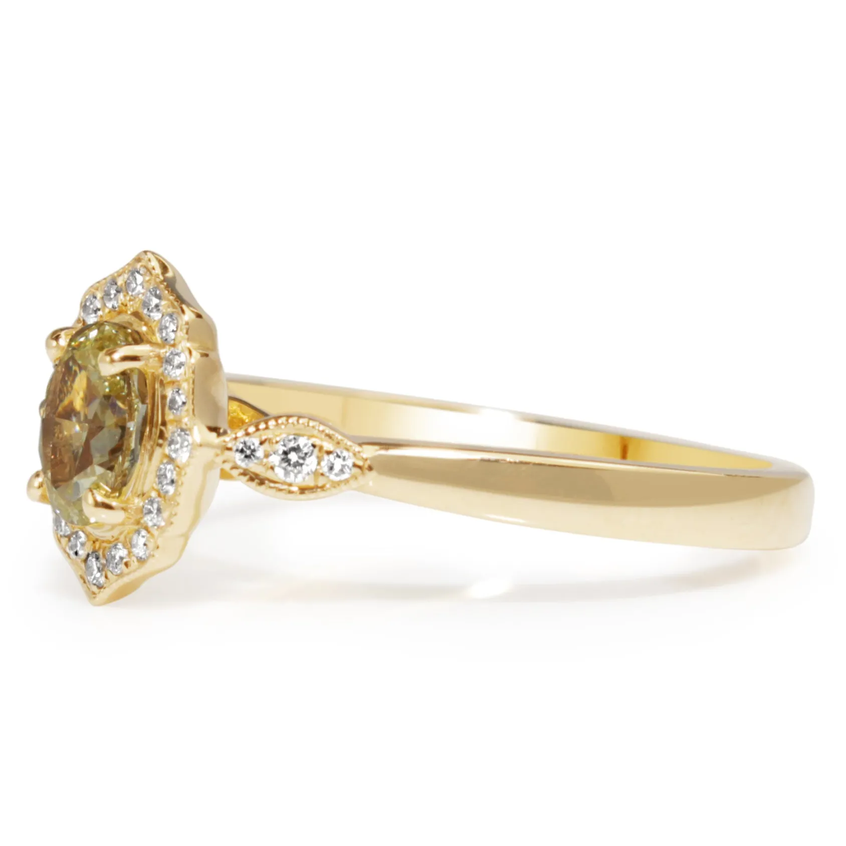 18ct Yellow Gold Vintage Style Yellow Diamond Halo Ring
