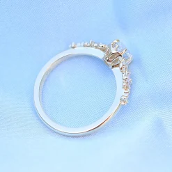 18ct Yellow Gold Vintage Style Oval Diamond Solitaire Ring