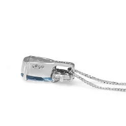 Platinum Aquamarine and Diamond Necklace
